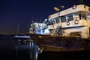moored on the nile sm.jpg